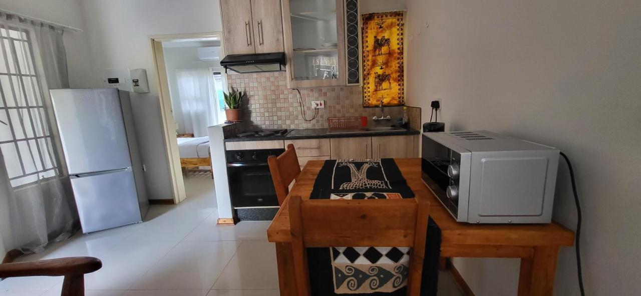 דירות Maun Luxury Oasis מראה חיצוני תמונה