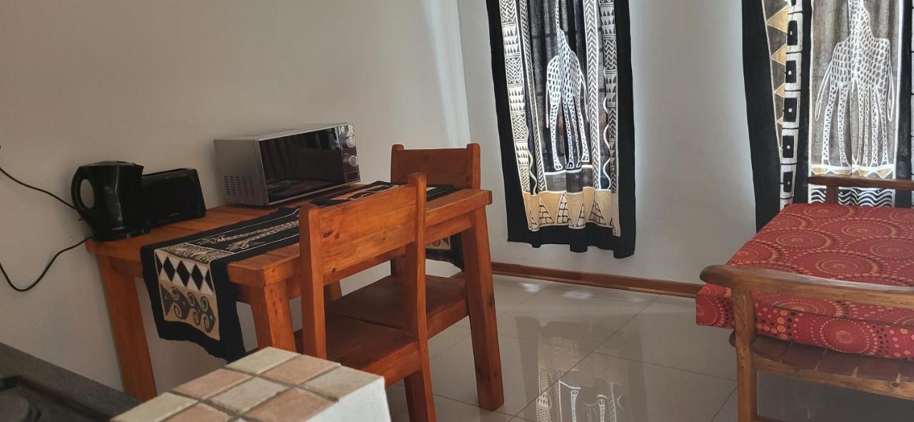 דירות Maun Luxury Oasis מראה חיצוני תמונה